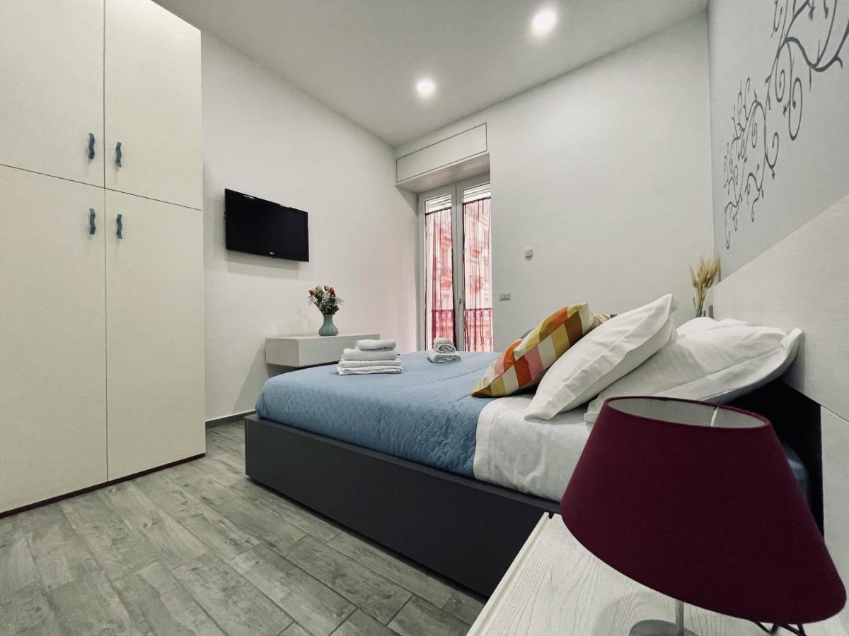 Casa Duomo Apartment เนเปิลส์ ภายนอก รูปภาพ