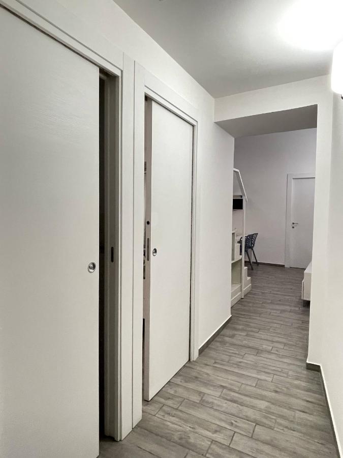 Casa Duomo Apartment เนเปิลส์ ภายนอก รูปภาพ