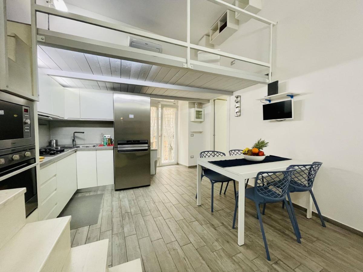 Casa Duomo Apartment เนเปิลส์ ภายนอก รูปภาพ